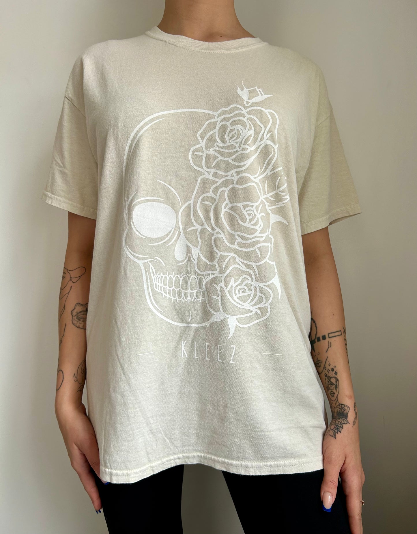 Dead Flowers Tee