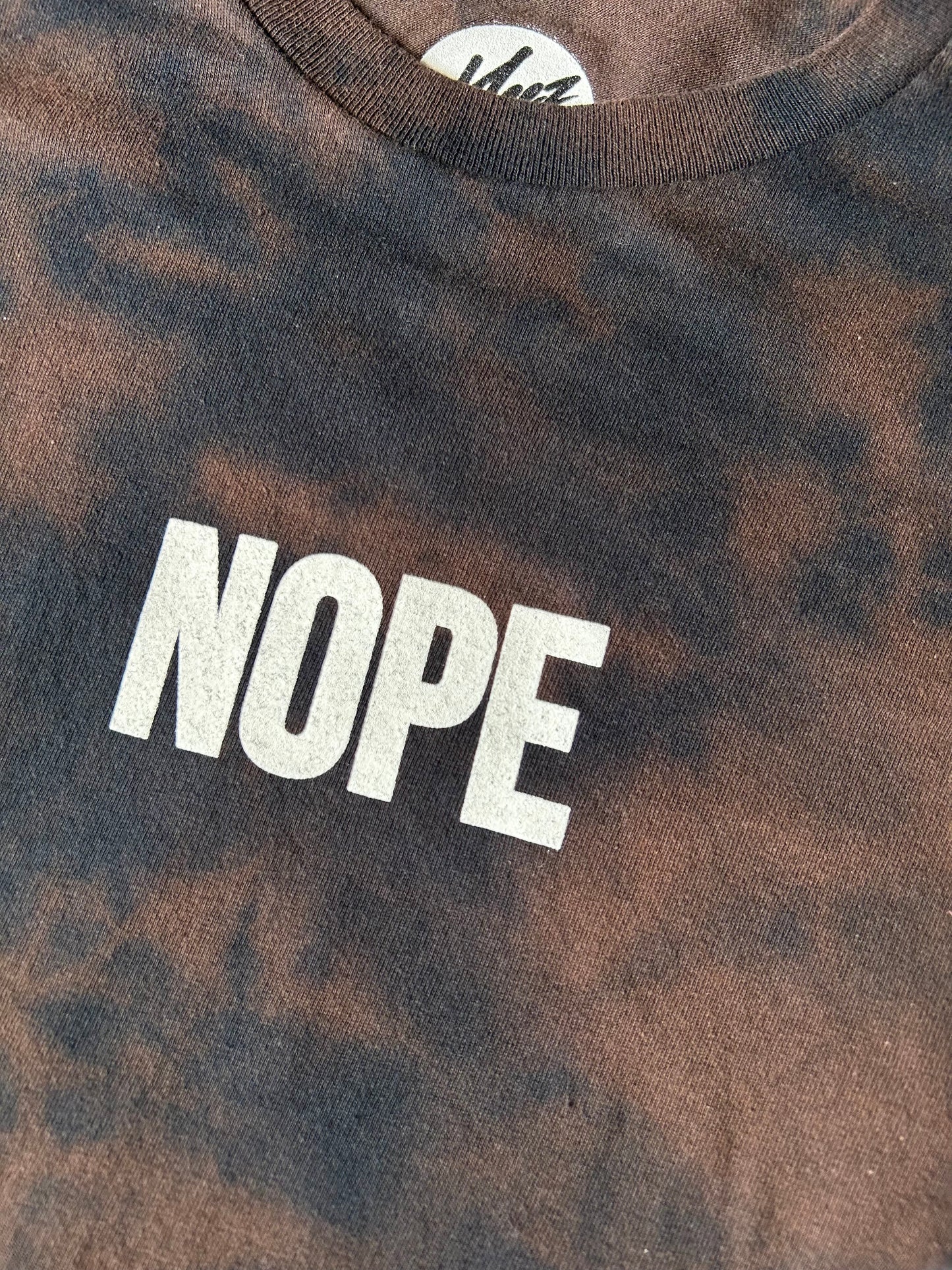 T-shirt Bleached NOPE