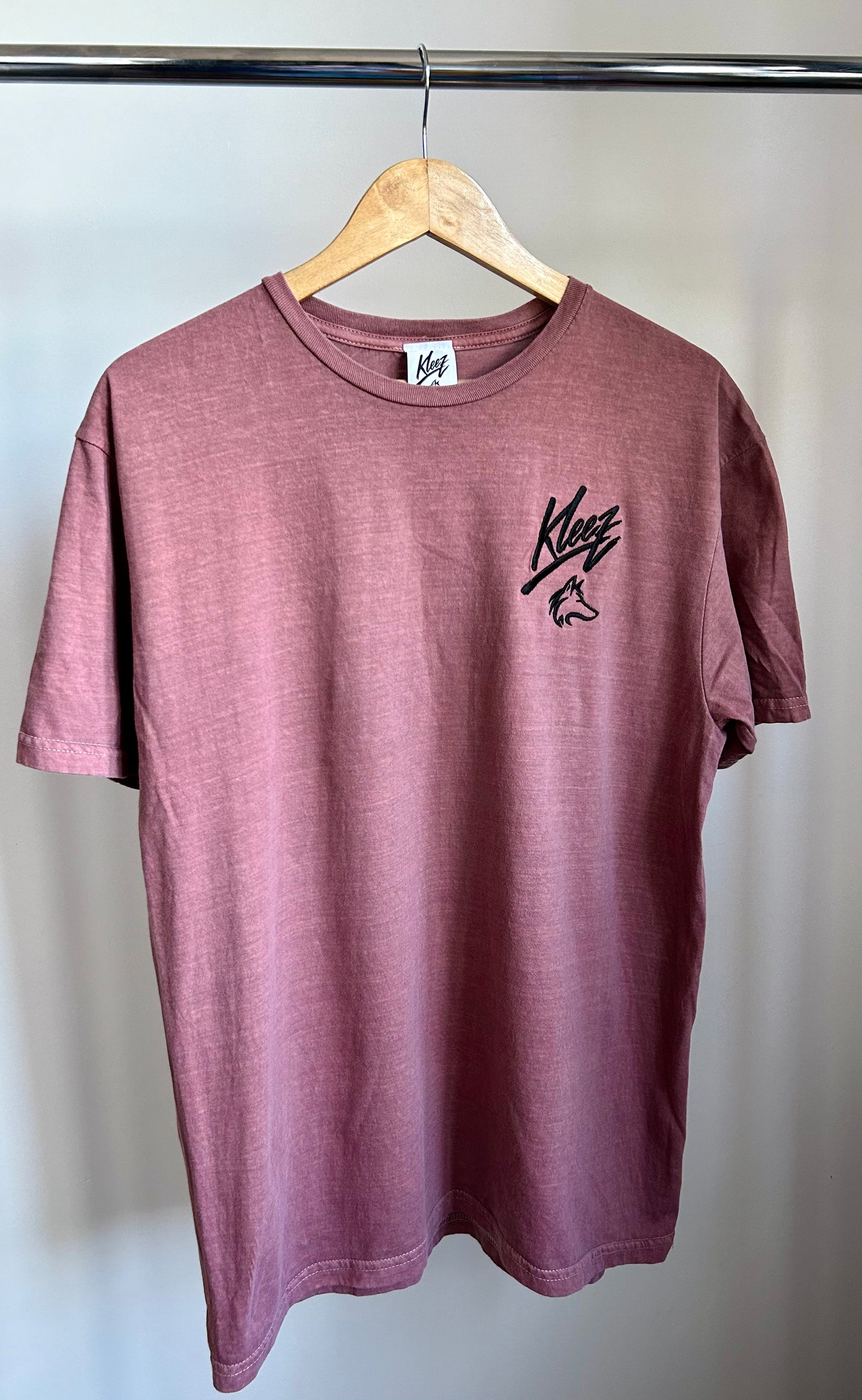 Light Burgundy T-shirt KLEEZ